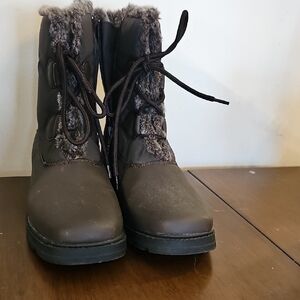 totes Women's Black Fur-Lined Winter Boots